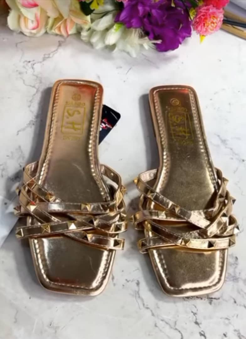 flat slippers in gold colour FS095 Size 40,41 Dashel Stores