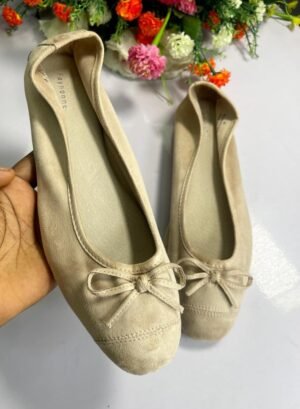 Raynonne  shoes
Size 39, 40