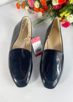 Papaya patent leather 
Size 40 ⚫️