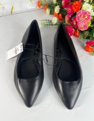 Yoursclothing shoes 
Size 43