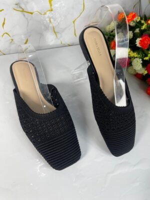 Flora Bella halfshoe in ⚫️ 
Size 38