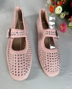Ada Shoes in Pink
Size 39