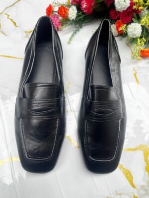 Asos Loafer in black
Size 42
