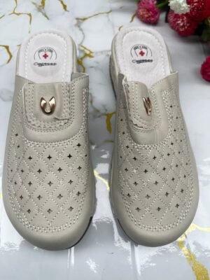 Enplus mules
Size 40