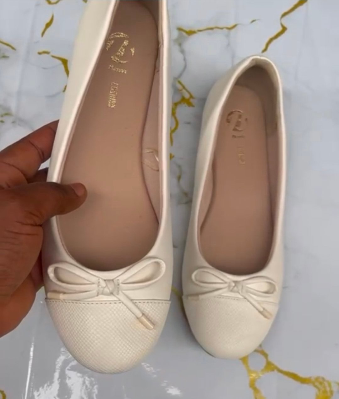 Bata Shoes 
Size 39